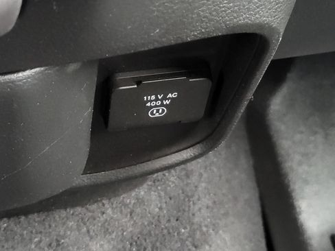 Used 2025 RAM 1500 Lone Star AWD/4WD image 25