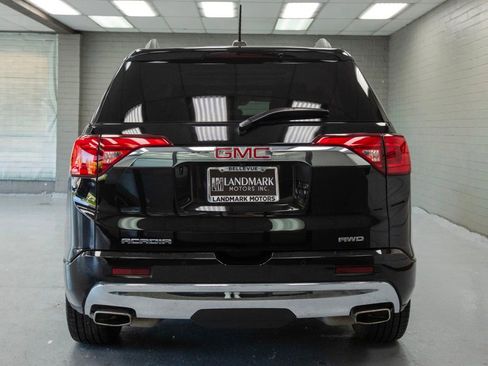 Used 2017 GMC Acadia Denali w/ Technology Package AWD/4WD image 33