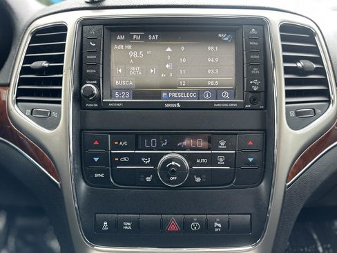 Used 2013 Jeep Grand Cherokee Limited RWD image 11