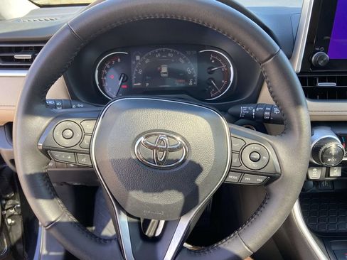 Used 2025 Toyota RAV4 XLE Premium w/ Weather Package AWD/4WD image 37