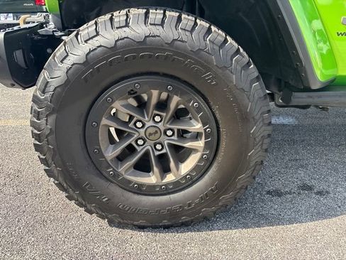 Used 2025 Jeep Wrangler Unlimited Rubicon 392 AWD/4WD image 5