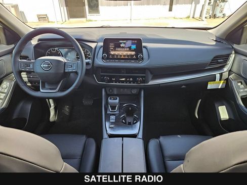 New 2026 Nissan Rogue Dark Armor FWD image 19