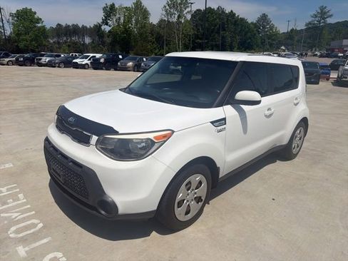 Used 2015 Kia Soul FWD image 3