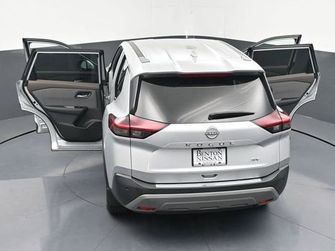 Used 2023 Nissan Rogue SV image 44