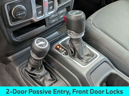 Used 2023 Jeep Wrangler Sport S image 25