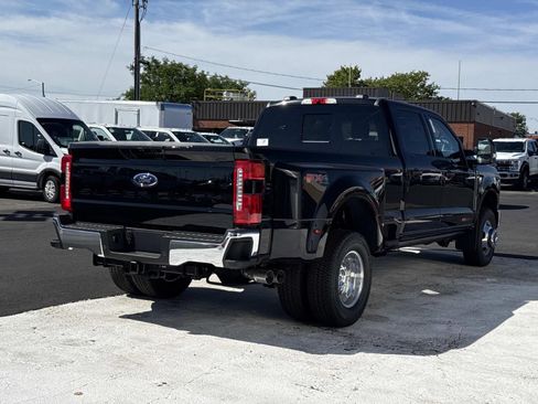 New 2026 Ford F350 Lariat w/ Lariat Ultimate Package AWD/4WD image 3