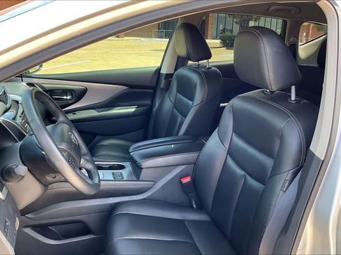 Used 2023 Nissan Murano SV AWD/4WD image 11