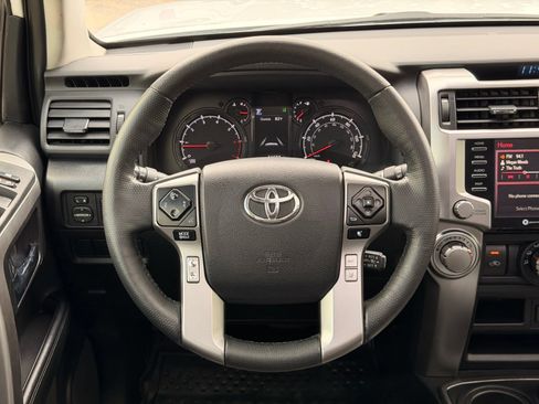 Used 2023 Toyota 4Runner SR5 Premium w/ Moonroof Package AWD/4WD image 30