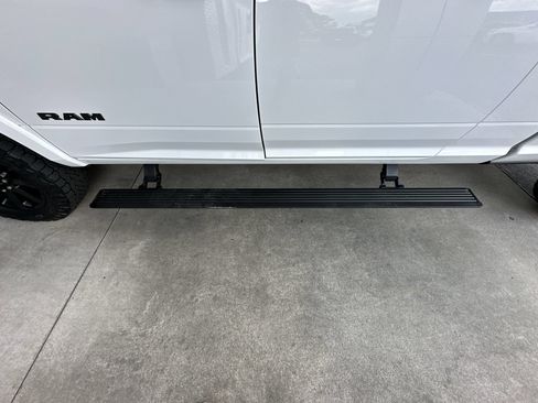 Used 2020 RAM 2500 Laramie AWD/4WD image 32