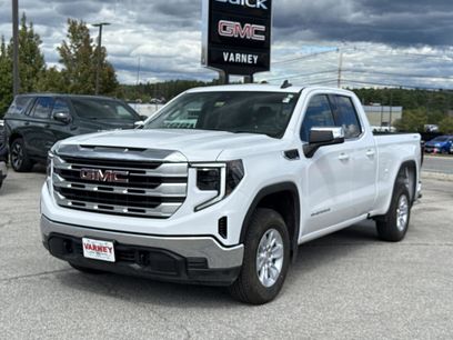 New 2025 GMC Sierra 1500 SLE