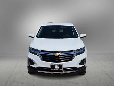 Used 2024 Chevrolet Equinox LT AWD/4WD image 3