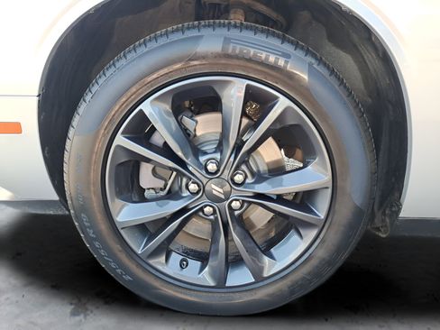 Used 2020 Dodge Challenger SXT w/ Driver Convenience Group AWD/4WD image 27