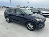 Used 2017 Kia Sorento LX image 3