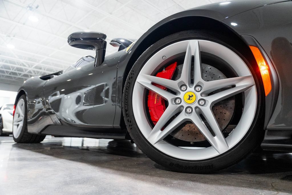 Used 2024 Ferrari SF90 Spider AWD/4WD image 11