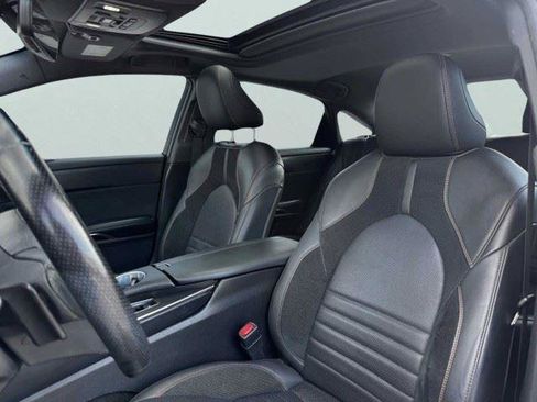 Used 2019 Toyota Avalon XSE FWD image 18