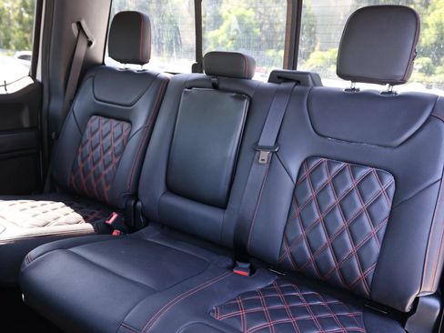 Used 2019 Ford F150 Lariat w/ Equipment Group 502A Luxury AWD/4WD image 46
