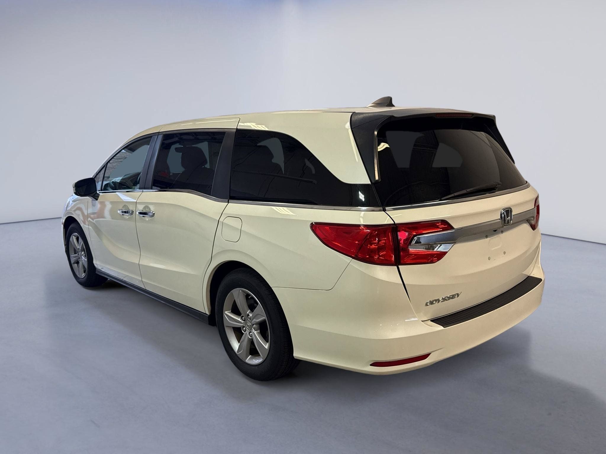 Used 2019 Honda Odyssey EX-L image 5