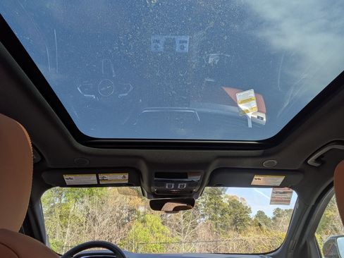 New 2026 Jaguar F-PACE R-Dynamic S image 26