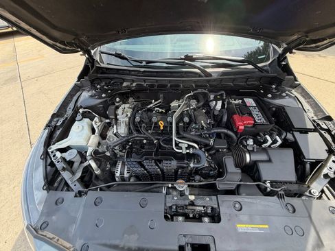 Used 2023 Nissan Altima 2.5 SL FWD image 40