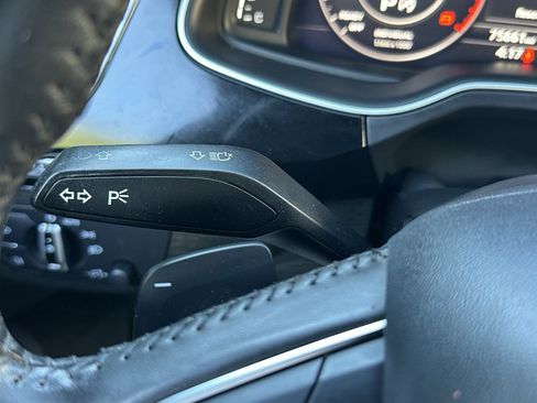 Used 2017 Audi Q7 3.0T Premium Plus w/ Premium Plus Package AWD/4WD image 30