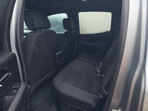 Used 2023 Chevrolet Colorado LT w/ LT Convenience Package II RWD image 8