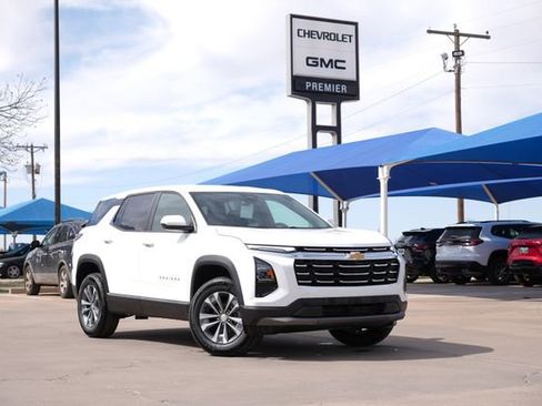 New 2026 Chevrolet Equinox LT image 1