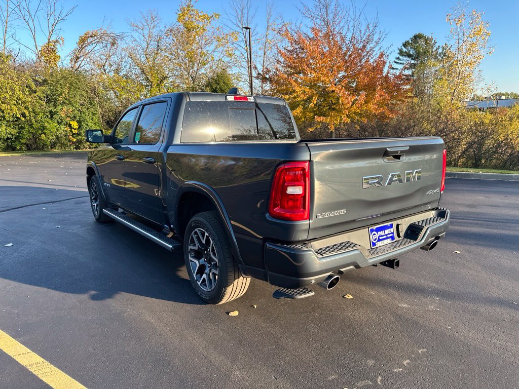 Used 2025 RAM 1500 Laramie w/ Sport Appearance Package AWD/4WD image 5