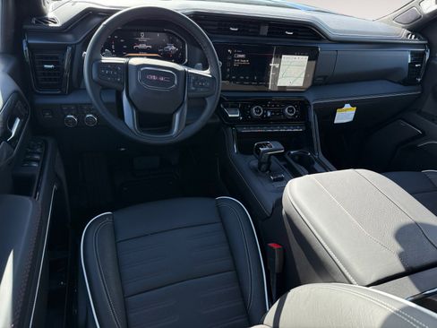 New 2026 GMC Sierra 1500 AT4X w/ LPO, Black Badging Package AWD/4WD image 15