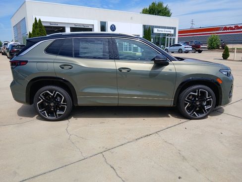 New 2026 Volkswagen Tiguan SEL R-Line AWD/4WD image 10