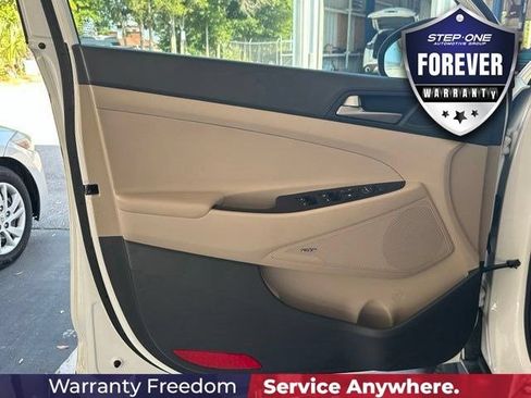 Used 2018 Hyundai Tucson SEL Plus FWD image 11