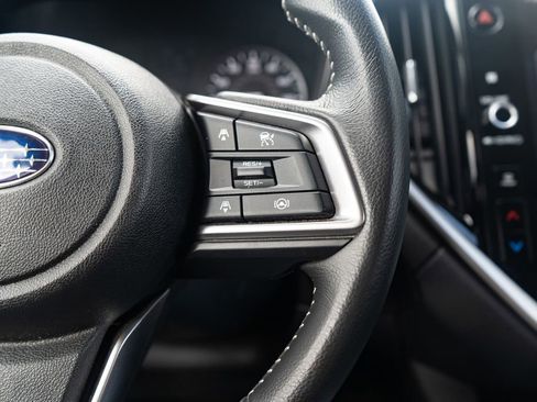 Used 2024 Subaru Ascent Premium w/ Convenience Package image 23