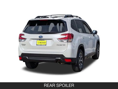 Used 2023 Subaru Forester Premium AWD/4WD image 8