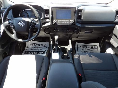 Used 2022 Nissan Frontier S image 35