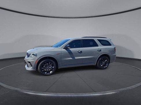 Used 2025 Dodge Durango GT AWD/4WD image 4