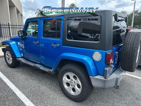 Used 2015 Jeep Wrangler Unlimited Sahara AWD/4WD image 2