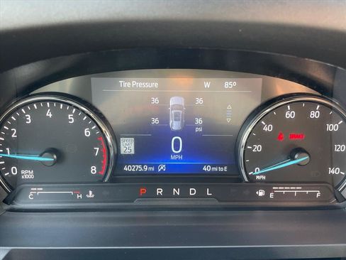 Used 2023 Ford Explorer XLT w/ Equipment Group 202A AWD/4WD image 11