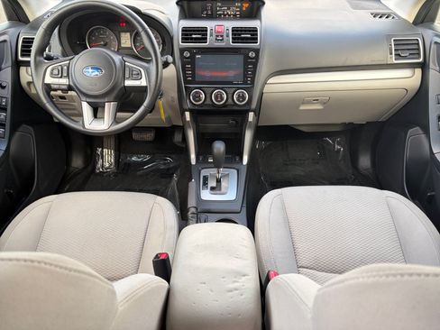 Used 2018 Subaru Forester 2.5i Premium w/ All-Weather Package AWD/4WD image 24