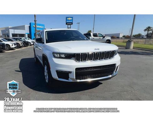 Used 2023 Jeep Grand Cherokee L Limited RWD image 5