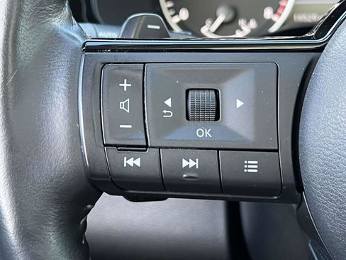 Used 2024 Nissan Pathfinder SL w/ SL Premium Package image 24