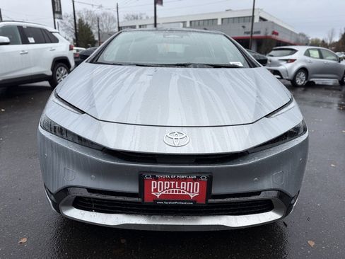 New 2026 Toyota Prius Plug-In Hybrid image 13