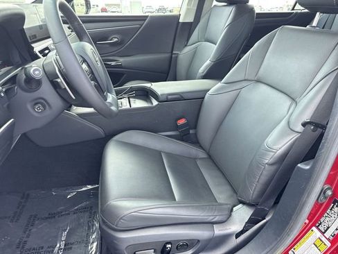 Used 2023 Lexus ES 350 w/ Premium Package FWD image 11
