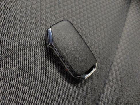 Used 2025 Kia Soul LX image 32