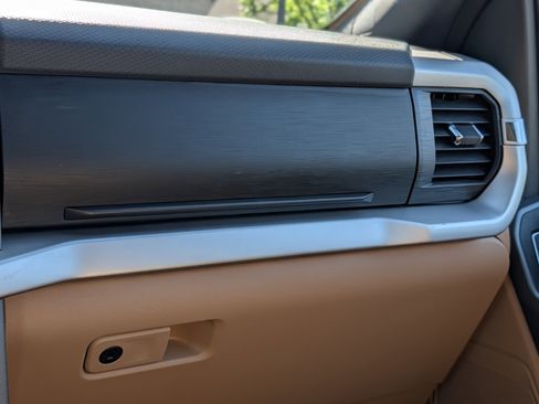 Used 2022 Ford F150 XLT w/ Equipment Group 302A High image 17