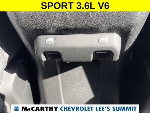 Used 2024 Jeep Wrangler Sport S image 32