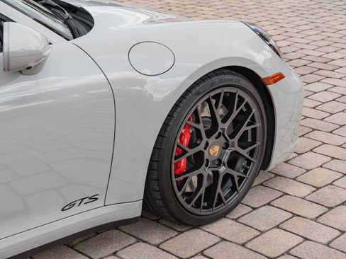 Used 2024 Porsche 911 Carrera GTS RWD image 13
