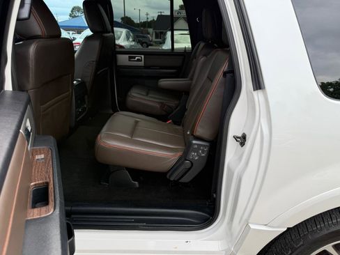 Used 2017 Ford Expedition EL King Ranch AWD/4WD image 9