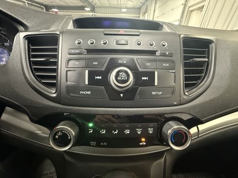 Used 2016 Honda CR-V LX image 29