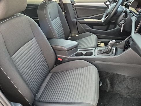 Used 2025 Volkswagen Jetta S FWD image 31