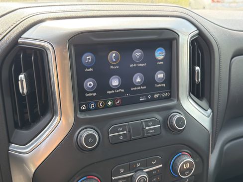 Used 2019 Chevrolet Silverado 1500 LT Trail Boss AWD/4WD image 26