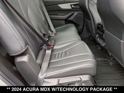 Used 2024 Acura MDX SH-AWD w/ Technology Package image 29